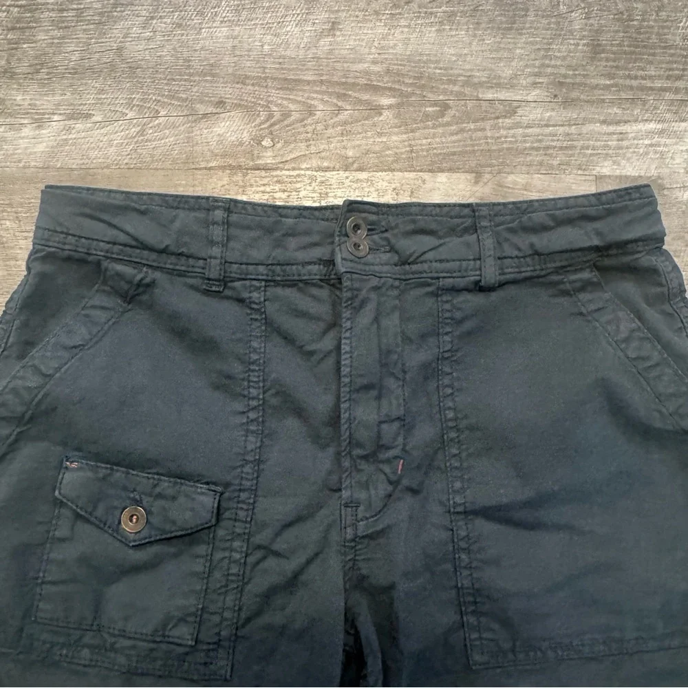 Anthropologie The Wanderer Cargo Utility Shorts Gray/Black Womens Sz. 28